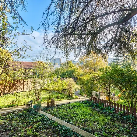 Les Magnolias ホームステイ